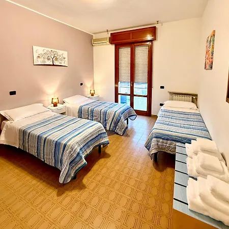 Chiara - Parcheggio Privato Apartamento Veggia-Villalunga